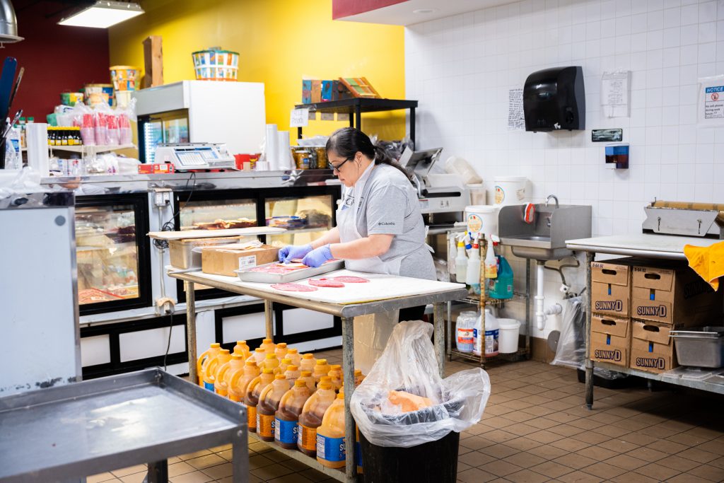 Carniceria Guadalajara, Adriana Hernandez